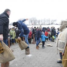 Klaipėdiečiai nenusižengė tradicijoms: per Užgavėnes išdykavo ir sudegino Morę