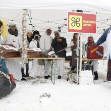 Klaipėdiečiai nenusižengė tradicijoms: per Užgavėnes išdykavo ir sudegino Morę