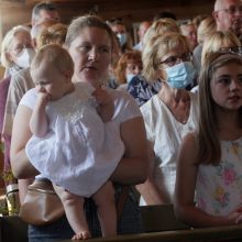 Žolinė Rumšiškėse: gėlynais kvepiančios mišios, kermošius ir lietuviškos tradicijos