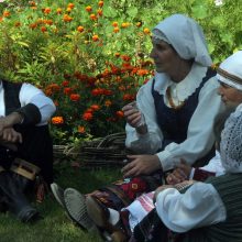 Žolinė Rumšiškėse: gėlynais kvepiančios mišios, kermošius ir lietuviškos tradicijos