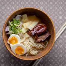 Savaitgalio pasilepinimui – ypatingas japoniškas patiekalas: idealiai tiks sotiems pietums
