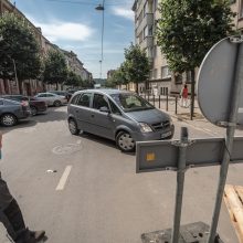 Vairuotojų kančios: uždaryta Maironio gatvė, K. Donelaičio gatvėje – slalomas