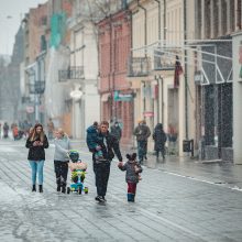 Už lango – žiemiški vaizdai