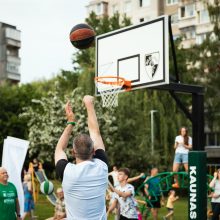 Šilainiuose atidaryta unikali krepšinio aikštelė: pasižvalgykite