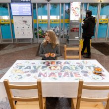 Vilniaus oro uoste – kalėdinė žinutė užsienio lietuviams