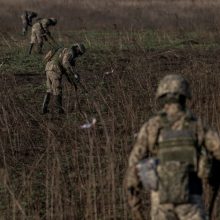 Pareigūnai: okupantams dronais atakavus Nikopolį žuvo žmogus, Chersone sužeista moteris
