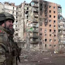 Ukrainos kariškiai pasitraukė iš kaimo netoli Avdijivkos