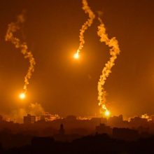 „Hamas“ kontroliuojama ministerija: per Izraelio smūgius žuvo daugiau kaip 200 žmonių