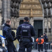 Vokietijos policija suėmė vyrą, siejamą su gautu įspėjimu apie pavojų Kelno katedrai