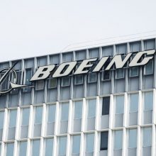 Federalinė aviacijos administracija rekomenduoja patikrinti daugiau „Boeing“ modelių