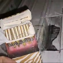 Į Moldovą gabentuose langų rėmuose – 1,6 mln. eurų vertės cigarečių kontrabanda