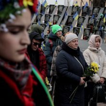 Apklausa: ketvirtadalis Ukrainos moterų užsienyje patyrė seksualinį ar fizinį smurtą
