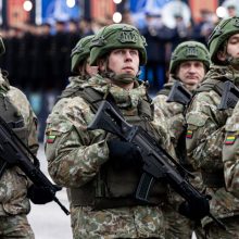 Kariuomenė: Ukrainos karių mokymo misijoje JK jau paruošta per 32 tūkst. karių