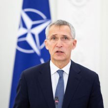 J. Stoltenbergas žada vieningą NATO atsaką, jei paaiškės sabotažas prieš „Balticconnector“
