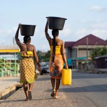 Kenijoje kyla pavojinga lytinių organų žalojimo banga: tradicijos nustelbia išsilavinimą