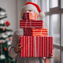 Tyrimas: tarp Baltijos šalių gyventojų lietuviai – dosniausi kalėdinėms dovanoms