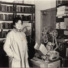 Darbas: B. Pūkelevičiūtė įrašų studijoje Čikagoje, kuriant dokumentinį filmą „Dvylika“, apie 1967 m.