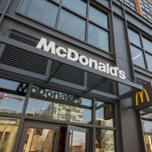 Visame pasaulyje pranešama apie „McDonald's“ sistemos sutrikimus