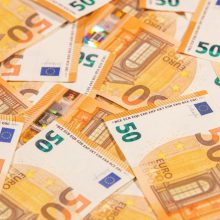 Iš keturių savivaldos politikų prokuratūra siekia priteisti per 34 tūkst. eurų nepagrįstų išmokų