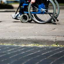 Vilniaus savivaldybė plėčia paslaugas neįgaliesiems – finansuos socialines dirbtuves