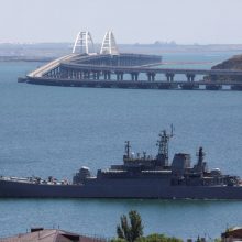 Ukraina sako prie Krymo krantų sunaikinusi du rusų karinius laivus
