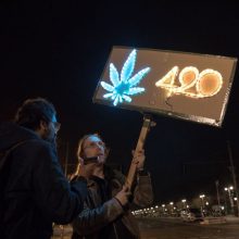 Vokietijoje įsigaliojo įstatymas, dekriminalizuojantis nedidelio kiekio marihuanos laikymą