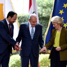 ES skiria milijardą eurų Libanui, kad sustabdytų iš čia atvykstančių sirų antplūdį
