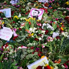 Maskvoje – A. Navalno laidotuvės: čia atėję žmonės nebijo