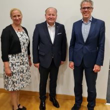 Planai: vizito metu su Bergštrasės apskrities direktore Diana Stolz ir meru Christianu Engelhardtu V. Mankūnas aptarė tolesnį bendradarbiavimą.