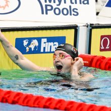 Azartas: R.Meilutytė emocingai reagavo sėkmingai užbaigusi 50 m plaukimo krūtine finalą.
