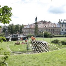 P. Cvirkos paminklo atsikratęs sostinės skveras atsivers renginiams