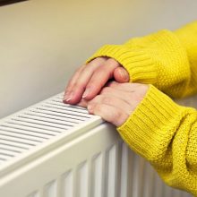Žmonės kreipiasi dėl šildymo kompensacijų: bando laimę ir tie, kuriems jų nereikia