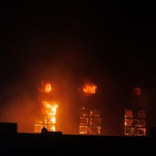 Tragedija Vilniuje: kilus gaisrui apleistame pastate liepsnose žuvo žmogus