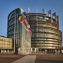 Europos Taryba atsidūrė po didinamuoju stiklu dėl likusių darbuotojų iš Rusijos