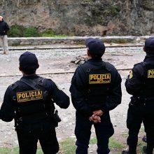 Dėl protestų Peru evakuojami turistai: Maču Pikču uždaromas
