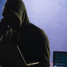 „Anonymous“ pagrasino Sakartvelui kibernetinėmis atakomis už susidorojimą su protestuotojais