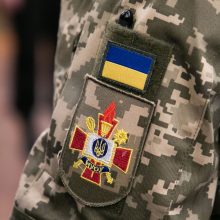 Ukraina paleidžia pirmuosius kariuomenėje tarnausiančius kalinius