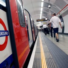 Londono metro vėl stabdo streikai: įspėjami keleiviai