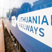 Kauno geležinkelio stotyje susitiko iš Lisabonos ir Talino atvykę traukiniai