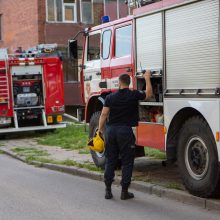 Per plauką nuo tragedijos: gaisro devynaukštyje kaltininkę išgelbėjo kaimynė