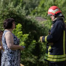 Per plauką nuo tragedijos: gaisro devynaukštyje kaltininkę išgelbėjo kaimynė