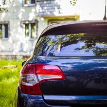 Naujojoje Akmenėje pavogtas įmonės automobilis: nuostolis siekia dešimtis tūkstančių eurų 