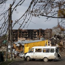 Po naktinių Rusijos smūgių daugumai Ukrainos namų ūkių atnaujintas elektros tiekimas