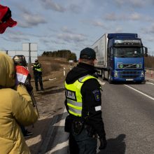 Su protestuotojais sutarta, kad jie neblokuos vilkikų pasienyje su Baltarusija