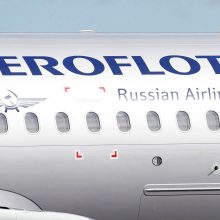 Rusijos aviakompanijos pradeda ardyti lėktuvus atsarginėms dalims