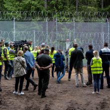 Seimo komiteto nariai Švenčionių rajone apžiūrės sienos su Baltarusija statybas