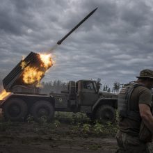 Ukraina praneša, kad nuo karo pradžios jau sunaikinta virš 41 tūkst. okupantų