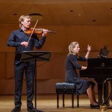 Lietuvoje koncertuos ką tik tarptautinį konkursą Taline laimėjęs klasikinės muzikos duetas