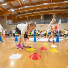 Jaunimo olimpinių žaidynių čempionė A. Šeleikaitė vaikams linkėjo džiaugtis fiziniu aktyvumu