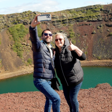 Žinomai lietuvių dainininkų porai – iššūkis Islandijoje: teko ragauti pūdytos ryklienos